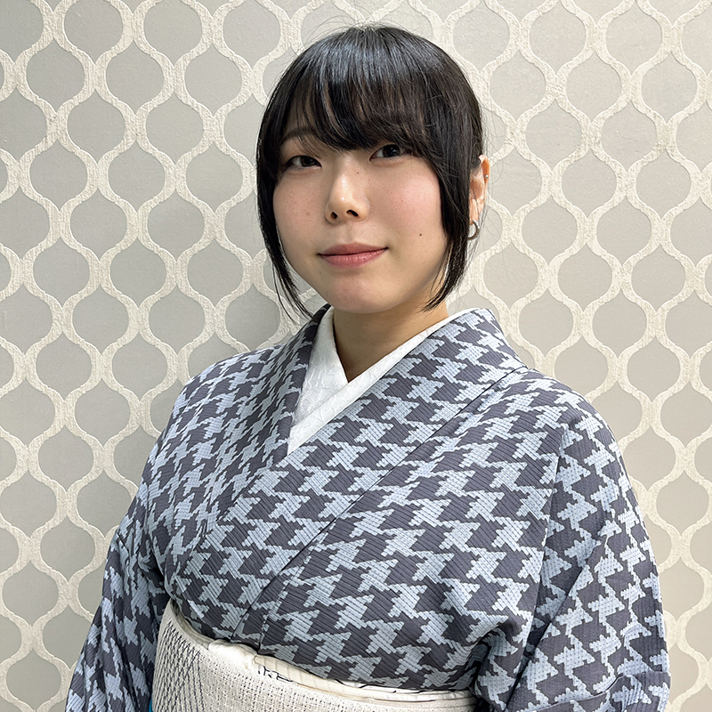 スタッフ　岸下